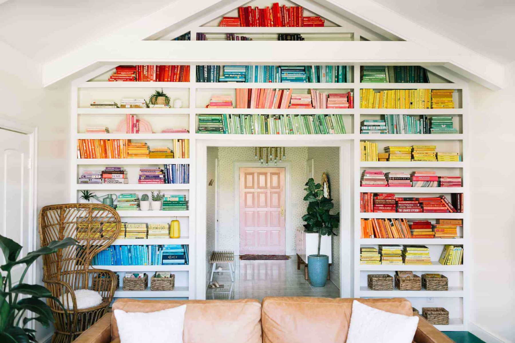 Best Home Library Ideas For Cozy Rainy Day Reading Sessions