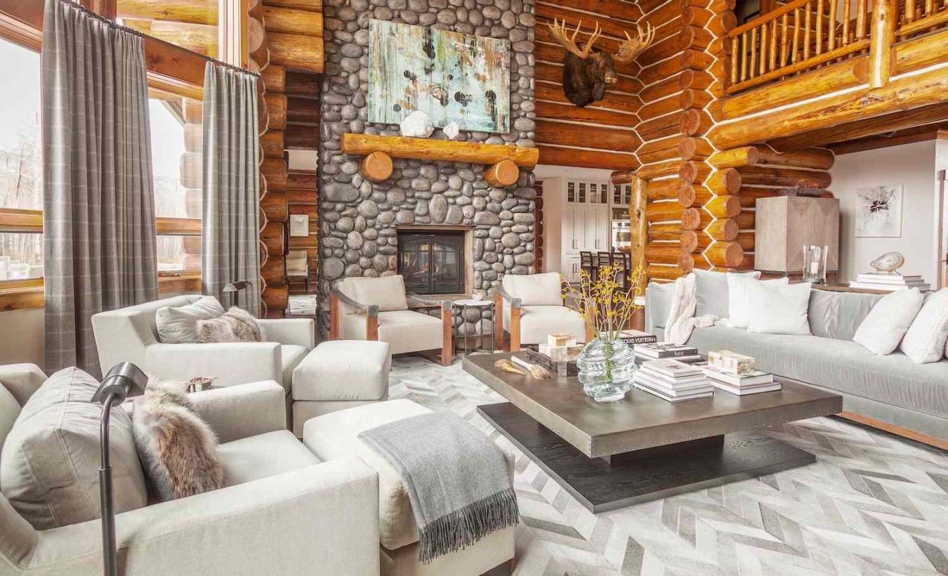 Log Cabin Interiors That Are Both Rustic and Modern